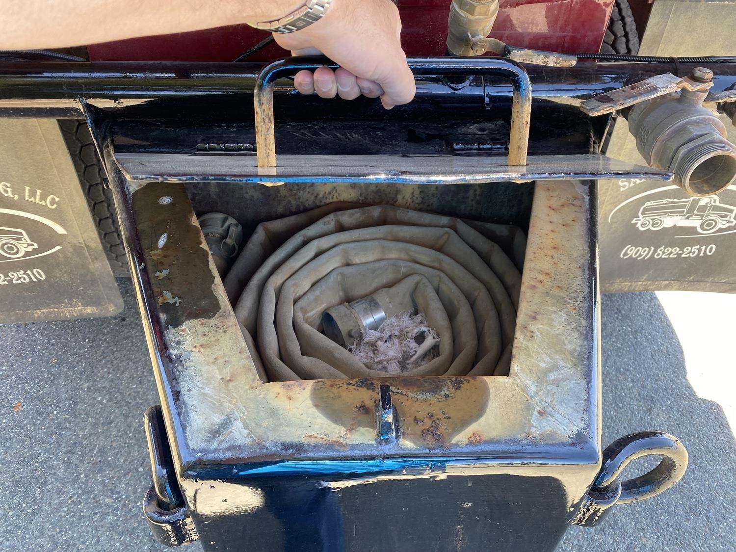 2014 Peterbilt 337 Water Truck - Paccar 350HP, 10 Speed Manual For Sale