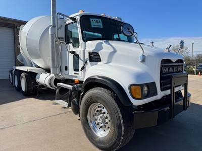 2003 Mack Granite CV713 Mixer / Ready Mix / Concrete Truck
