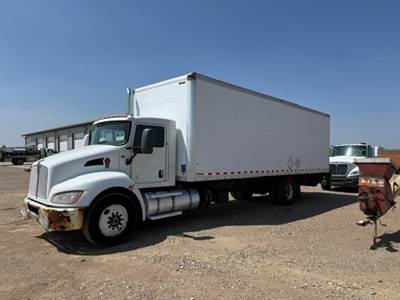 Kenworth T270 28 ft Box Truck - 260HP, 6 Speed Manual, Roll up Door, Liftgate