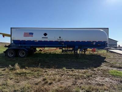 Mississippi MC331 Industrial Gas Tank Trailer