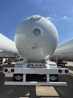 Westmor Industries 18K PORTAPAC Industrial Gas Tank Trailer