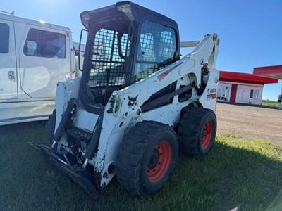 Bobcat S740 Track Skid Steer