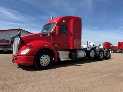 Kenworth T680 Tri Axle Sleeper Semi Truck - Mid Roof Sleeper, Cummins 500HP, 13 Speed Ultrashift Amt