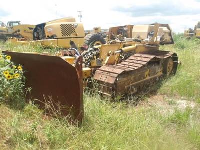 Caterpillar D6K XL Dozer