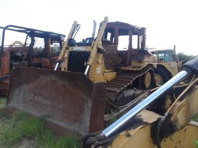 Caterpillar D6T Dozer