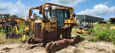 Caterpillar D6T Dozer