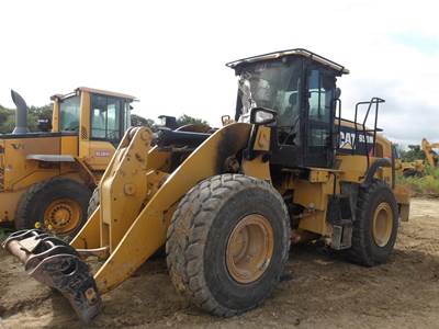 Caterpillar 950M Wheel Loader