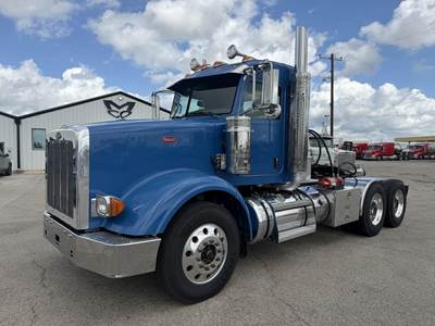 Peterbilt 367 Day Cab Truck - Cummins 500HP
