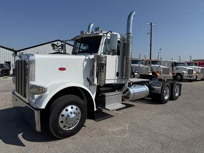 Peterbilt 388 Day Cab Truck - Cummins 525HP