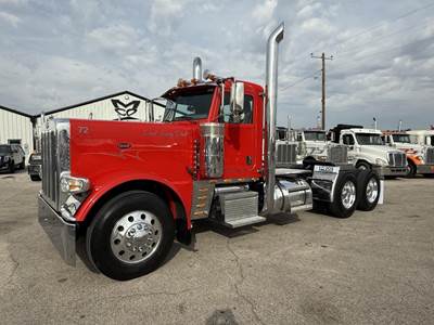 Peterbilt 389 Day Cab Truck - Detroit 500HP