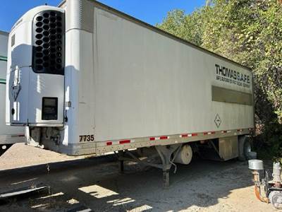 Great Dane 28 ft Reefer Trailer - Single Axle, Roll up Door