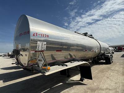 Acro MC-307 Tank Trailer