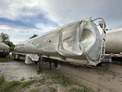 Polar 406 Tank Trailer