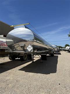 Polar 406 Tank Trailer