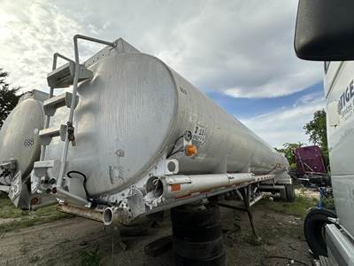 Weld-It 306 AL Tank Trailer
