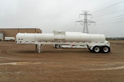 Tiger 5000 GAL. Chemical / Acid Tank Trailer