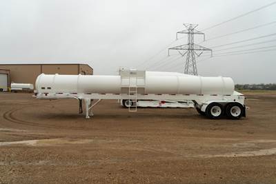 Tiger 5000 GAL. Chemical / Acid Tank Trailer