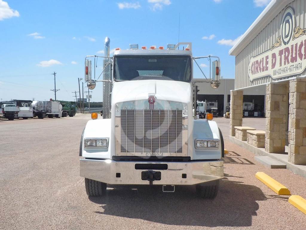 2018 Kenworth T800 Oil Field Truck For Sale Abilene, TX 9383498