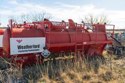 WORLEY WELDING WORKS 2000 GAL Truck Tank