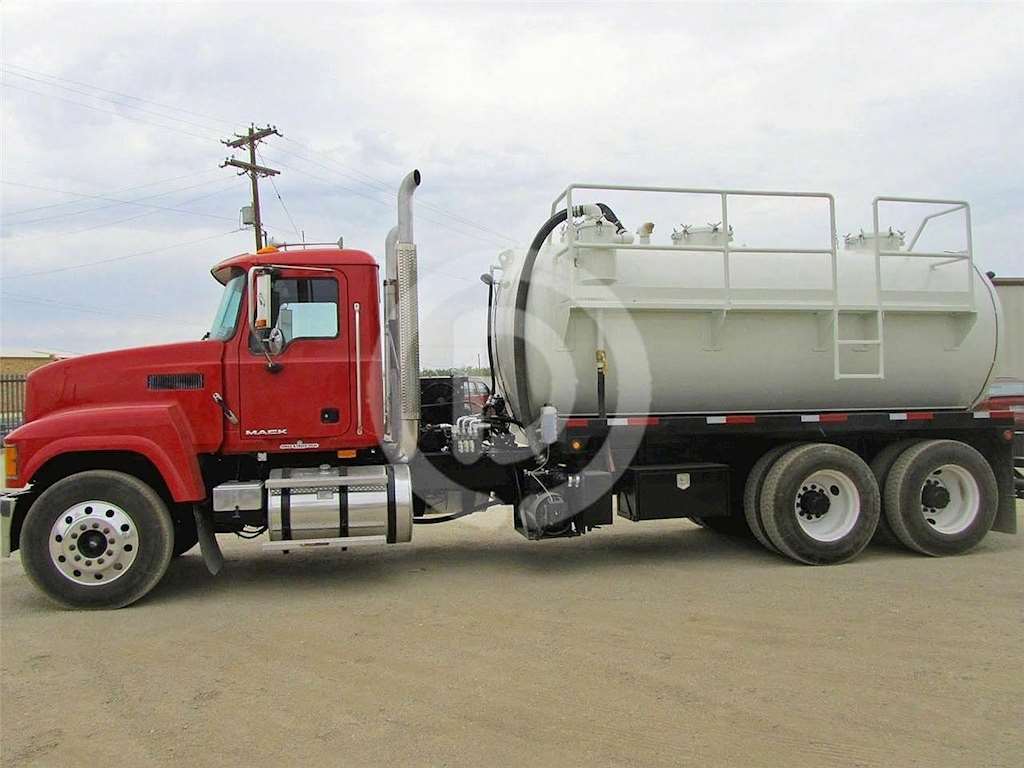 2017 TIGER TANKS 80 BBL Vacuum Truck For Sale Abilene, TX 80 BBL