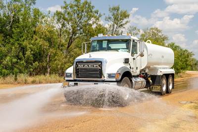 Mack Granite 64FR 4000 Gallon Water Truck - MP7-365C 365HP, 12 Speed Mdrive Hd Automatic