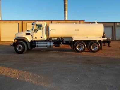Mack Granite 64FR 4000 Gallon Water Truck - MP7 365HP, 12 Speed M Drive Automatic