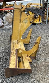 Caterpillar Blade
