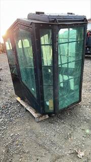 Caterpillar Cab