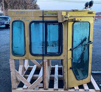 Caterpillar Cab