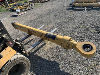 Caterpillar Crowd Cylinder