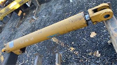 Caterpillar Cylinder