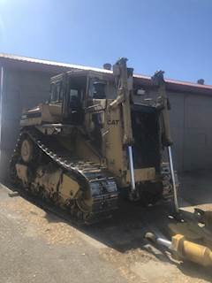 Caterpillar D9N Dozer