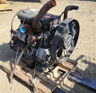 Mercedes-Benz OM904LA Engine