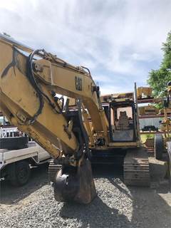 Caterpillar 322 Excavator