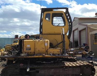 John Deere 200LC Excavator