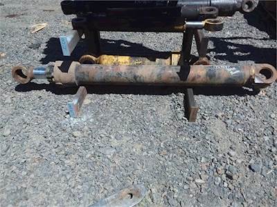 Caterpillar Lift / Boom Cylinder