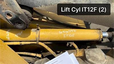 Caterpillar Lift / Boom Cylinder