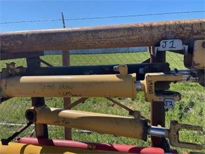 Caterpillar Lift / Boom Cylinder