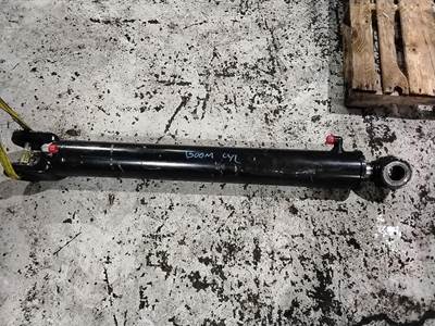 Caterpillar 420E Lift / Boom Cylinder