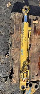Caterpillar Lift / Boom Cylinder