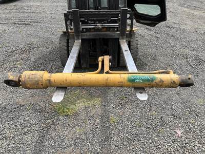 Caterpillar Lift / Boom Cylinder
