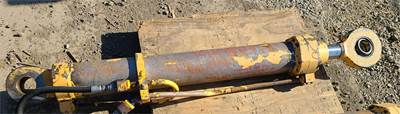 Lift / Boom Cylinder