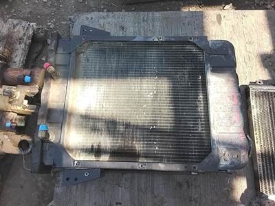 Caterpillar 426 Radiator