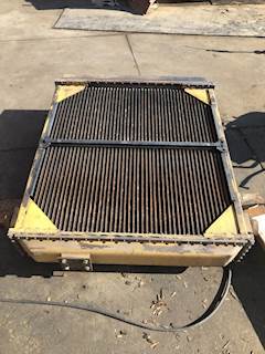 Caterpillar D8L Radiator
