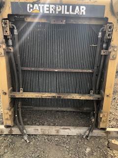 Caterpillar D8L Radiator