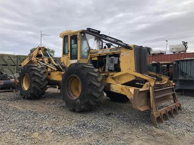 John Deere 748G Skidder