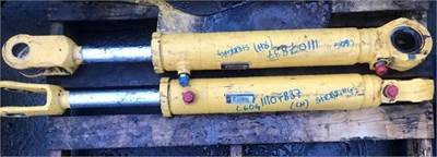 Volvo Steering Cylinder