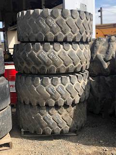 550/65/R25 L-3 Tire