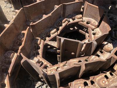 Caterpillar 939C Track Shoe / Pad