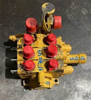 Caterpillar Valve
